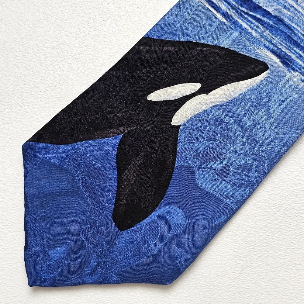 Endangered Species Orca Killer Whale 100% Silk Tie Ocean Novelty Vintage Tie